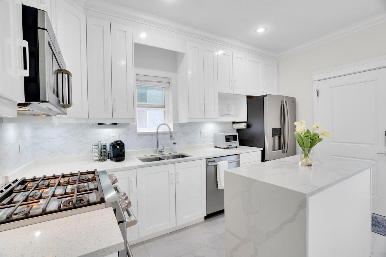Family-friendly, 3 Bed House - Private Backyard-central Location * Vancouver